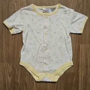 Vintage Baby Connections Short Sleeve Yellow Trim Bodysuit Size 3 to 6 Months